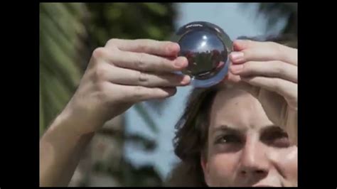 The Magic of Magnetic Fields: How They Control Magic Gravity Balls
